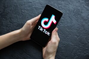 أفضل الطرق لزيادة التفاعل على TikTok زيادة متابعين تيك توك